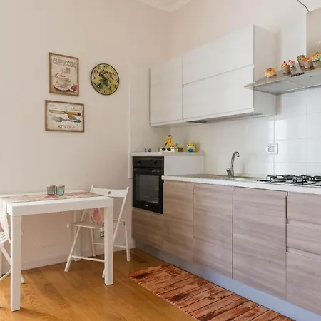 Casa Torre Di Specchio 2 Con Piscina * 바리