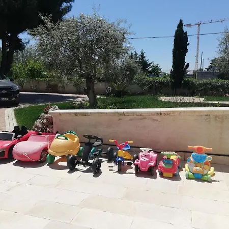 דירה Casa Torre Di Specchio 2 Con Piscina בארי